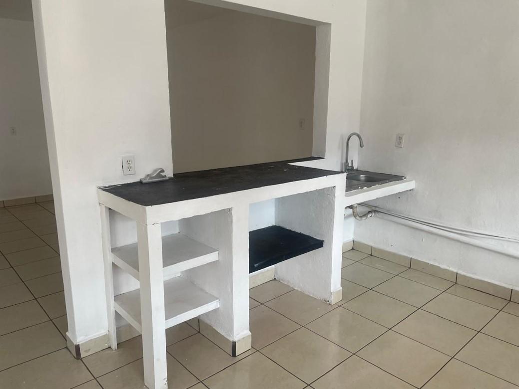 PLURIFAMILIAR EN VENTA EN ECATEPEC, CERCA SAN CRISTÓBAL CENTRO